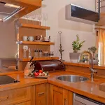 1 Bedroom Beautiful In 別荘 Rudina