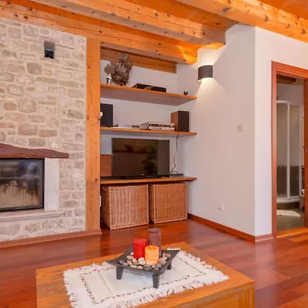 1 Bedroom Cozy In * Rudina