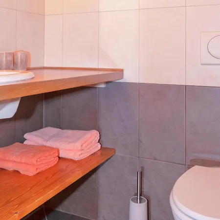 度假居 1 Bedroom Beautiful In Rudina